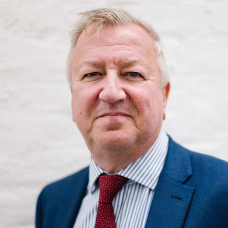 Glyn Thomas